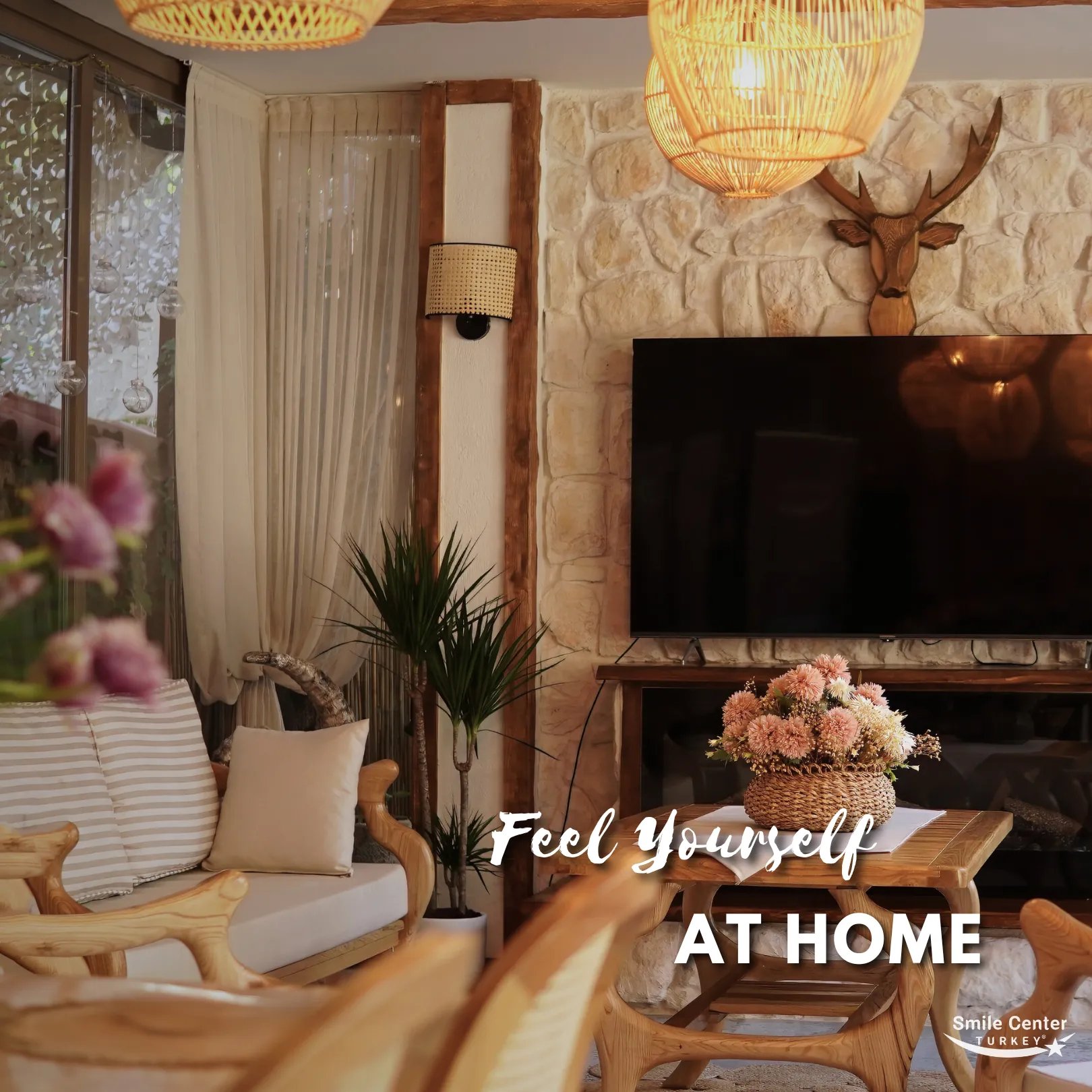 Patient lounge with cozy home-like design at Smile Center Turkey