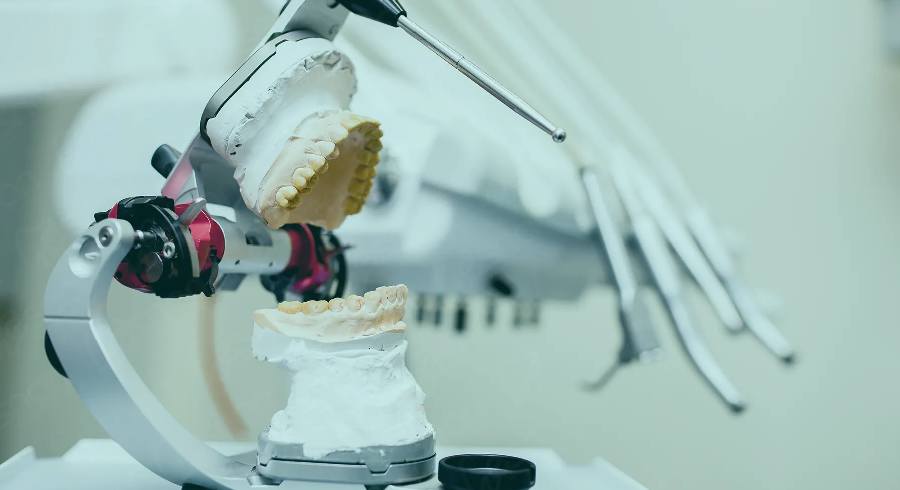 Robotics In Dentistry: What You Need To Know – Smile Center Turkey®