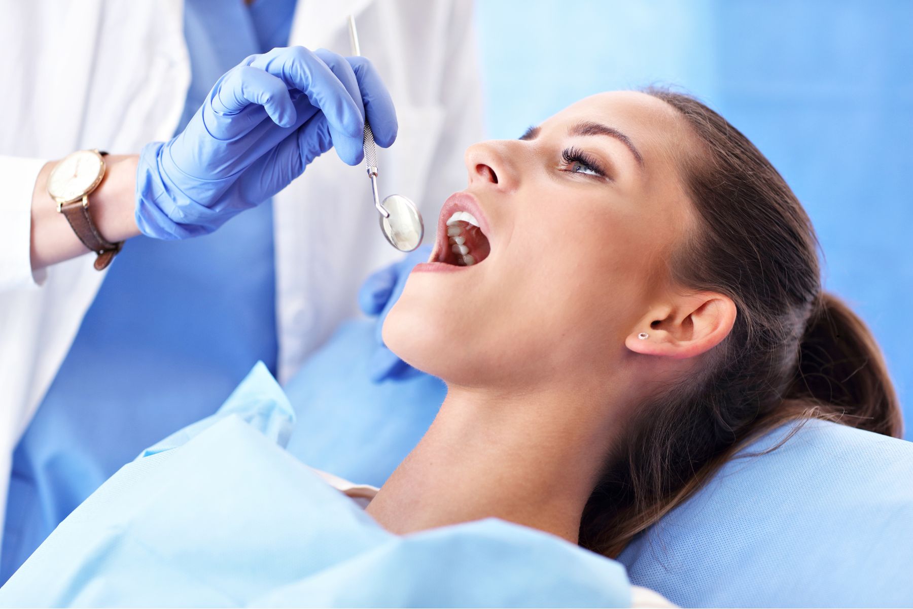 Female patient receiving root canal treatment at Smile Center Turkey